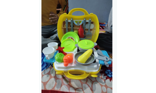 our image of Amazon Brand - Jam & Honey Kids Pretend Play Kitchen Appliance Set