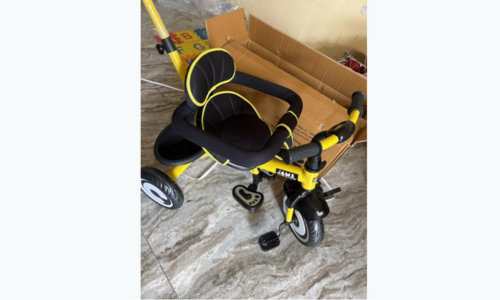 our image of Amazon Brand - Jam & Honey Tricycle